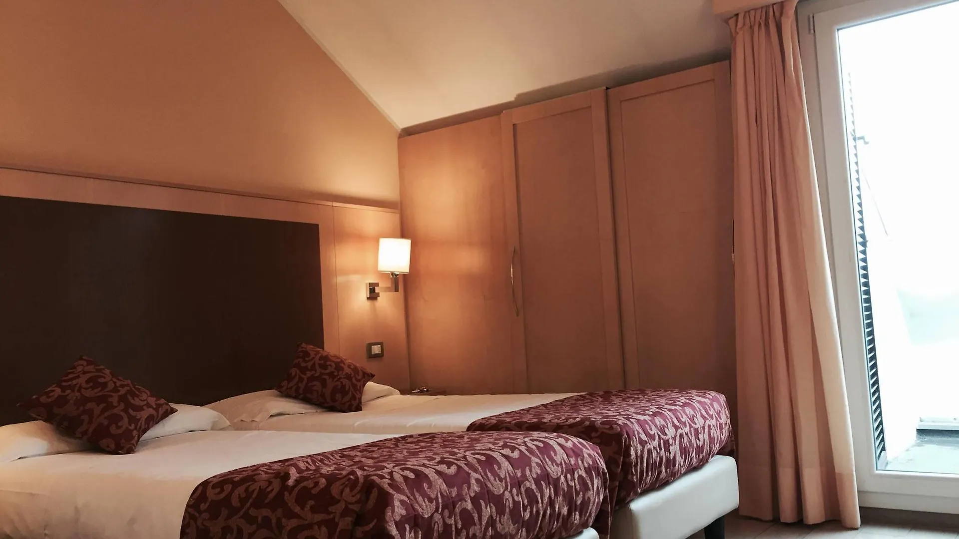 Mokinba Hotels Cristallo Mediolan